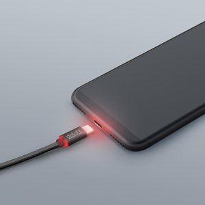 Adatkábel - iPhone "lightning" LED fénnyel fekete - 1 m